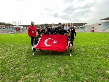 ALG Spor, Dudullu’yu 3-0 yenerek çeyrek finali garantiledi
