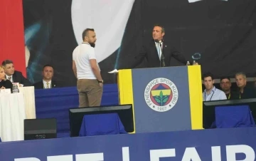 Ali Koç’tan kaptanlara mesaj: “Çıkın o şampiyonluğu bize getirin”
