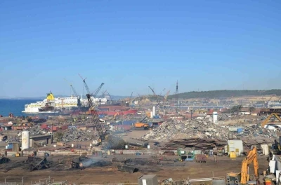 Aliağa Belediyesi, Gemi Söküm Merkezi alanını devraldı
