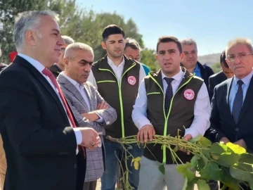 Aliağa’da mısır ve soya silajı tanıtıldı
