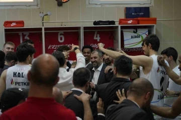 Aliağa Petkimspor, Darüşşafaka deplasmanında
