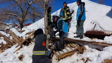 Altınordu Arama Kurtarma Ekibi deprem bölgesindeki çalışmalarını sürdürüyor
