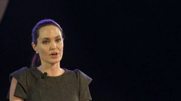 Angelina Jolie'den depremzedeler için bağış çağrısı