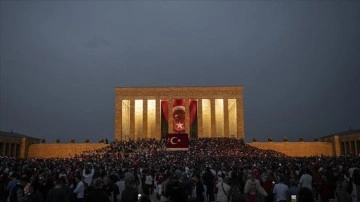 Anıtkabir'de Cumhuriyet'in 100. yıl dönümü coşkusu