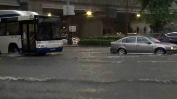 Ankara’da sağanak ve dolu
