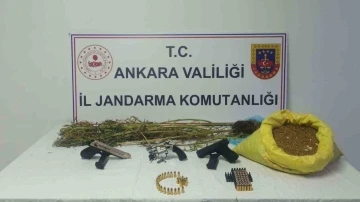 Ankara Jandarma’dan uyuşturucu operasyonu: 4 kilogram kenevir ele geçirildi
