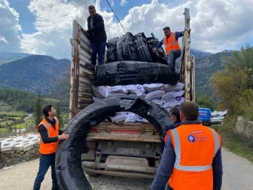 Antalya Büyükşehir’den Aksekili üreticilere sulama borusu desteği
