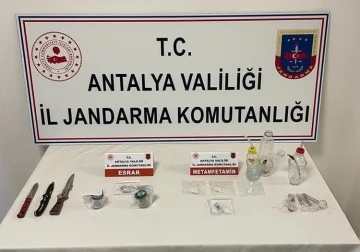 Antalya’da jandarmadan uyuşturucu operasyonu: 11 şüpheli yakalandı
