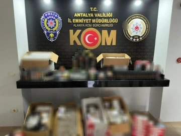 Antalya’da kaçak sigara operasyonlarında 10 şahsa işlem yapıldı
