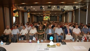 Antalya'da tropik meyve yetiştiriciliği anlatıldı