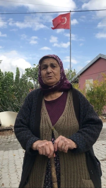 Antalyalı Rahime teyze, 81 yıl sonra aynı şiiri tekrar okudu
