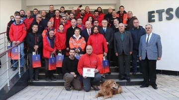 Arama kurtarma çalışmalarını tamamlayan Bulgaristan ekibine Edirne heyetinden teşekkür