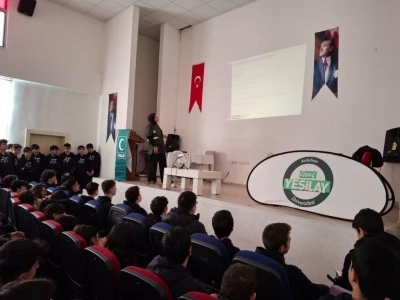 Ardahan’da öğrencilere bağımlılıkla mücadele eğitimi
