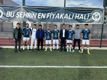 Arif Toker futbolculuk kariyerini noktaladı
