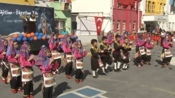 Arnavutköy’de yeni eğitim - öğretim dönemi çalınan zille başladı
