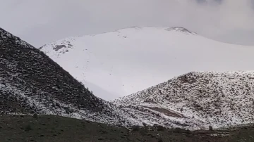 Aşkale’ye kış geri geldi
