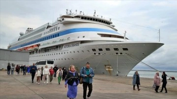 "Astoria Grande" kruvaziyeri Samsun'a geldi