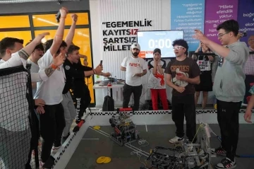 Atakum’da “VEX IQ Robot Yarışması”
