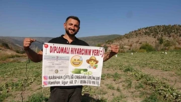 Atanamadığı için çok mutlu, turşu fabrikası kuracak
