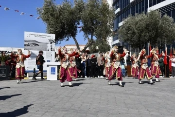 Atatürk’ün Kuşadası’na gelişinin 100.yılı kutlandı
