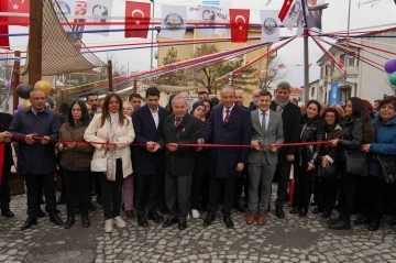 Avcılar köy içi meydanı açılışı yapıldı
