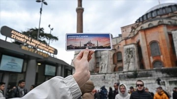 Ayasofya'da biletli ziyaret uygulaması başladı