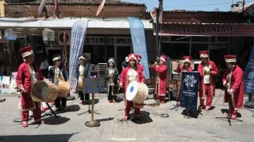 Aydın Büyükşehir Belediyesi Kadın Mehteran Takımı’na Nazilli’de yoğun ilgi