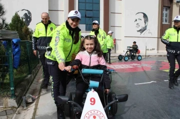 Aydın’da 580 öğrenci “trafik dedektifi” oldu
