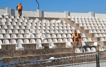 Aydın’da 73 yıllık stadın yıkım süreci başladı
