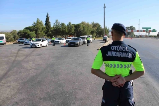 Aydın’da Otoyol Jandarma Komutanlığı göreve başladı
