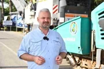 Aydın Pehlivan, Menemen’de ’Yol Seferberliği’ başlattı
