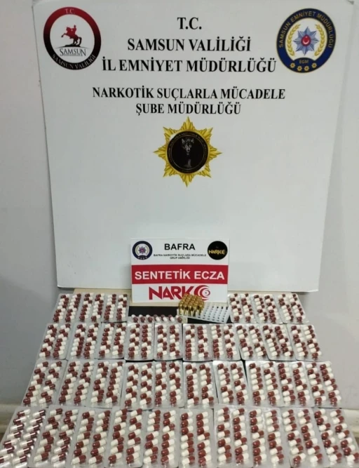 Bafra’da 560 adet uyuşturucu hapla yakalanan şahıs gözaltına alındı
