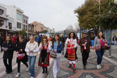 Baharın gelişi Marteniçka bileklikleriyle kutlandı