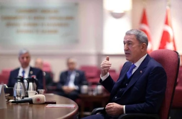 Bakan Akar, TEMAD Genel Başkanı Dürgen'i kabul etti