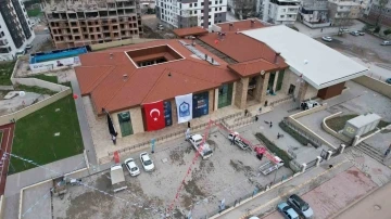 Bakan Bak, Bursa’da Yıldırım Gençlik Merkezi’nin açılışına katıldı