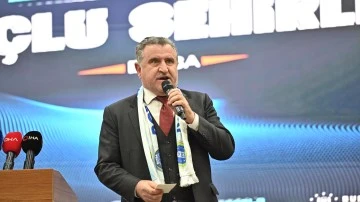 Bakan Bak: “En önemli görevimiz ailelerle beraber bağımlılıkla mücadeledir”