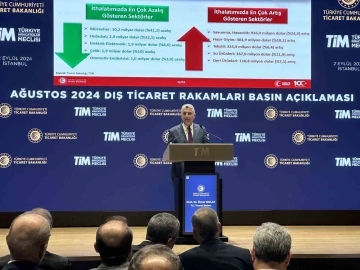 Bakan Bolat: &quot;Cumhuriyet tarihimizin en yüksek Ağustos ayı ihracatı gerçekleşti&quot;
