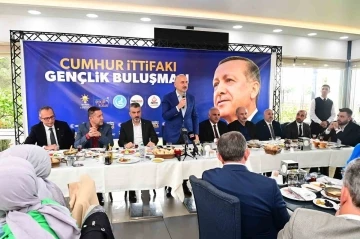 Bakan Karaismailoğlu’ndan gençlere “Sandıklara sahip çıkın&quot; çağrısı
