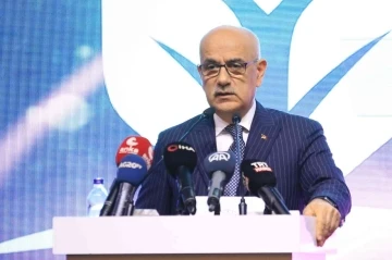 Bakan Kirişci: “Bu yılki ihracat beklentimiz 30 milyar dolar”
