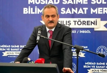 Bakan Özer: Eğitimin önündeki antidemokratik uygulamalar kaldırıldı