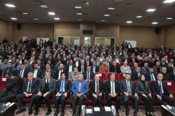 Bakan Şimşek Şanlıurfa’da iş adamlarıyla bir araya geldi
