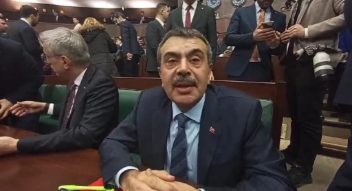 Bakan Tekin: &quot;Özel’e tavsiyem danışmanlarının verdiği bilgileri teyit etsin&quot;
