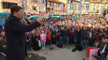 Bakan Tunç: &quot;Erdoğan liderliği gerçek belediyecilikten ortaya çıkmıştır&quot;
