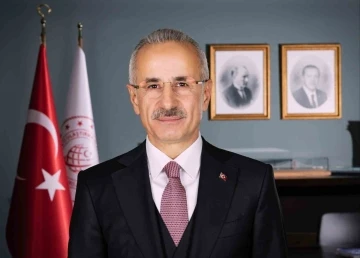 Bakan Uraloğlu: “Bakü-Tiflis-Kars hattında bugüne kadar 1 milyon 470 bin ton yük taşındı”
