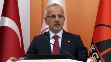 Bakan Uraloğlu: &quot;Trafik güvenliğini arttırmak adına akıllı ulaşım sistemlerini yaygınlaştırıyoruz&quot;
