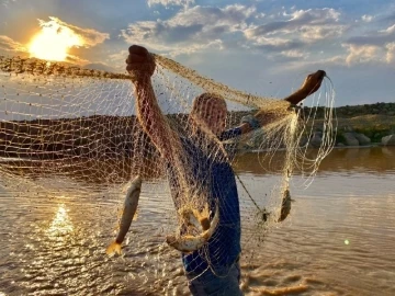 Balık yasağı başladı