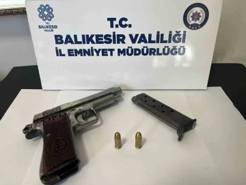 Balıkesir’de 29 şüpheli şahsa operasyon