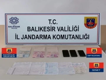 Balıkesir’de jandarmadan tefecilik operasyonu: 3 gözaltı