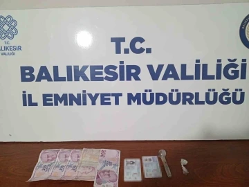 Bandırma’da uyuşturucu ticareti yapan şahıslar yakalandı
