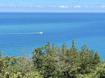 Bartın’da denizde kaybolan genci arama çalışması devam ediyor
